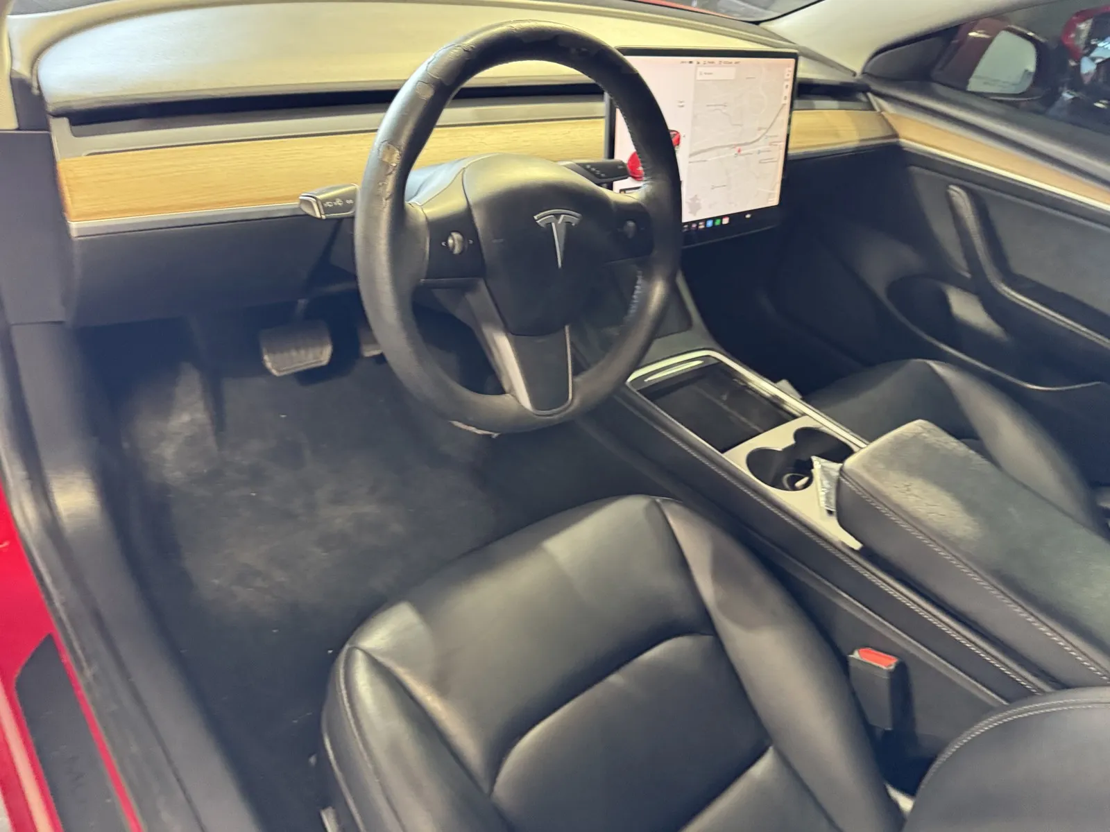 Tesla Model 3 photo 11