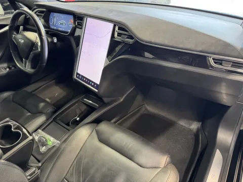 More photos of 2017 Tesla Model S at Premium Autos - Norco, CA