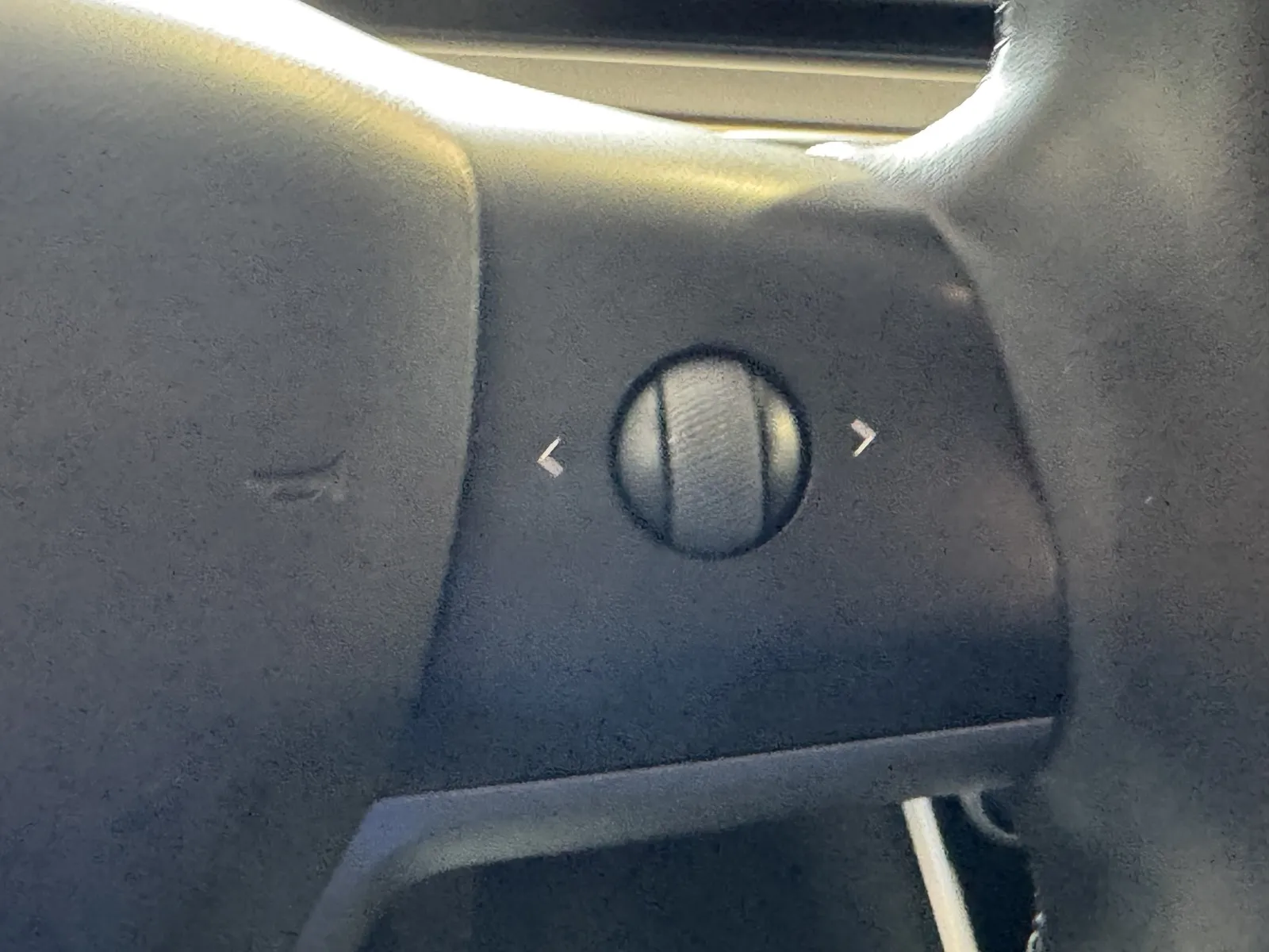 Tesla Model 3 photo 18