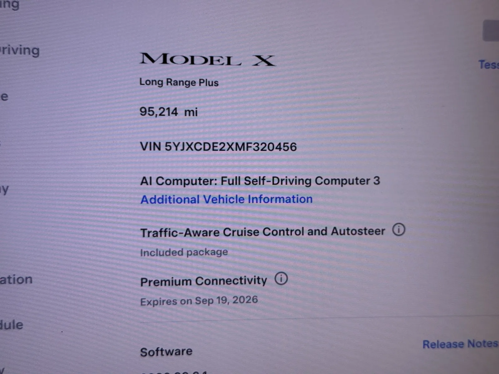 Tesla Model X photo 17