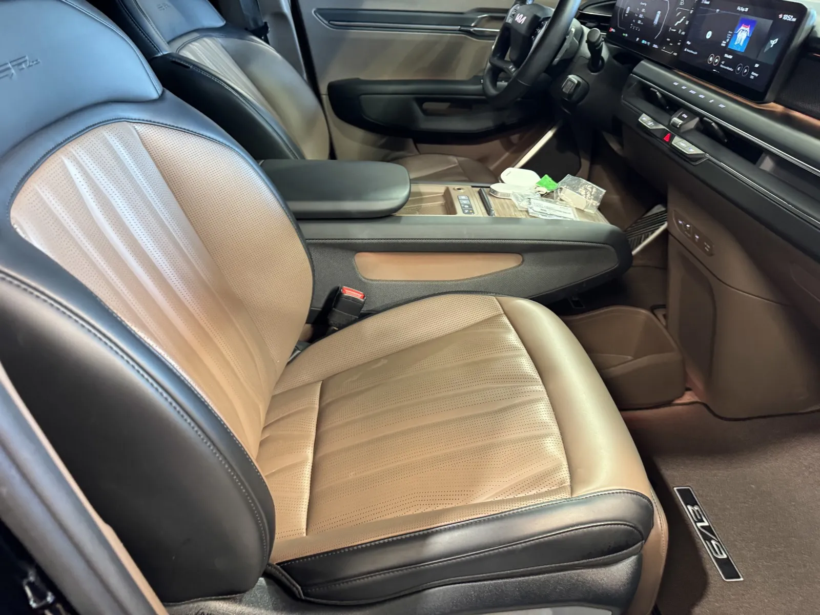 Kia EV9 photo 6