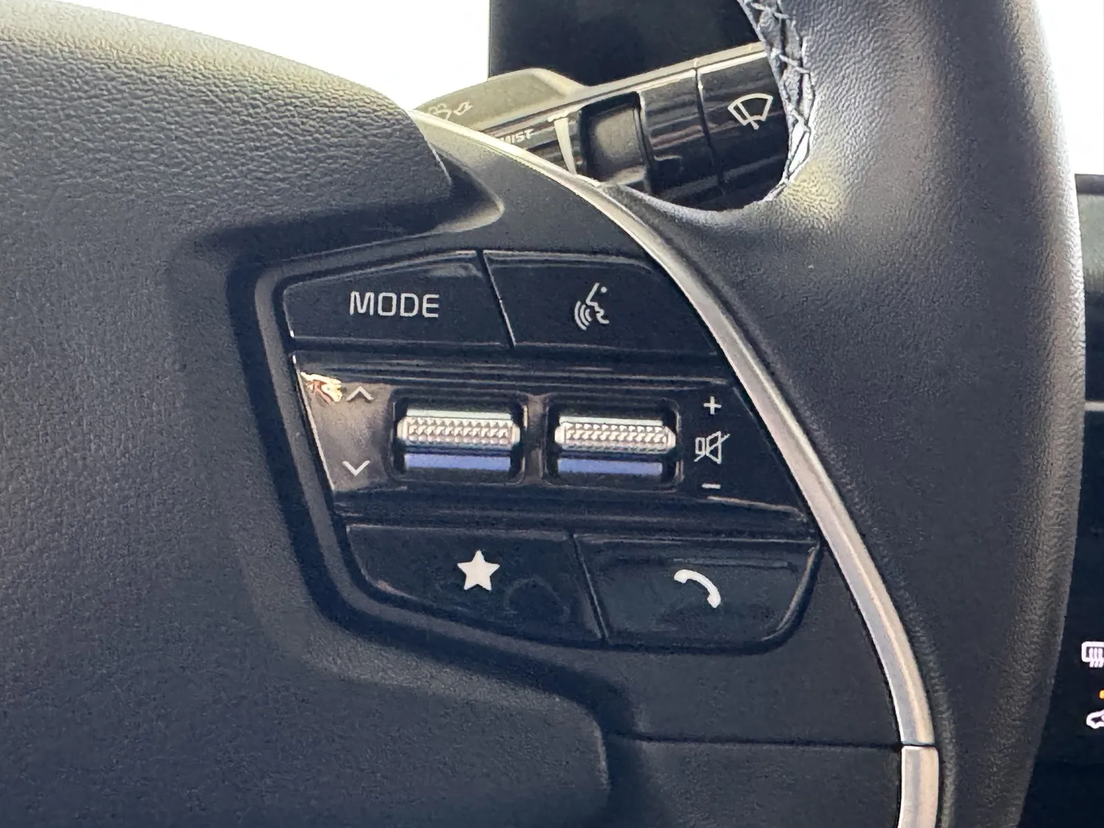 Kia EV6 photo 19