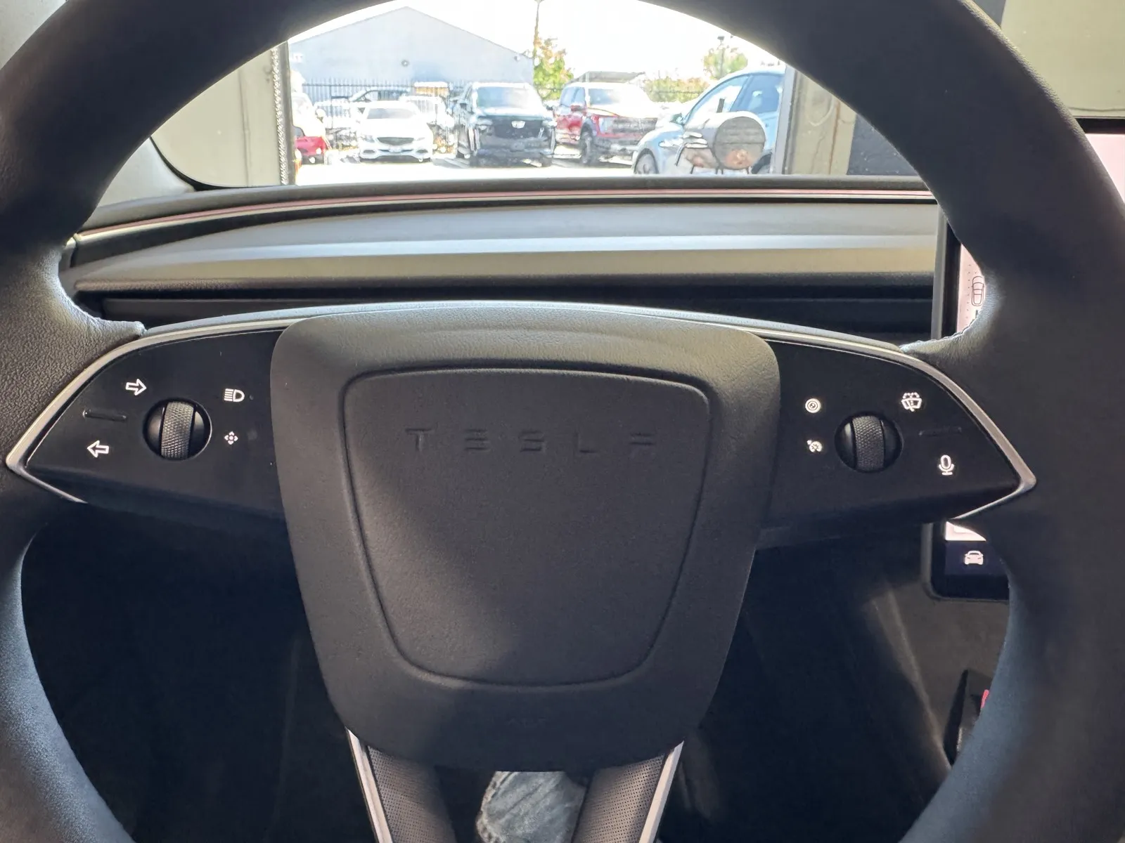 Tesla Model 3 photo 20