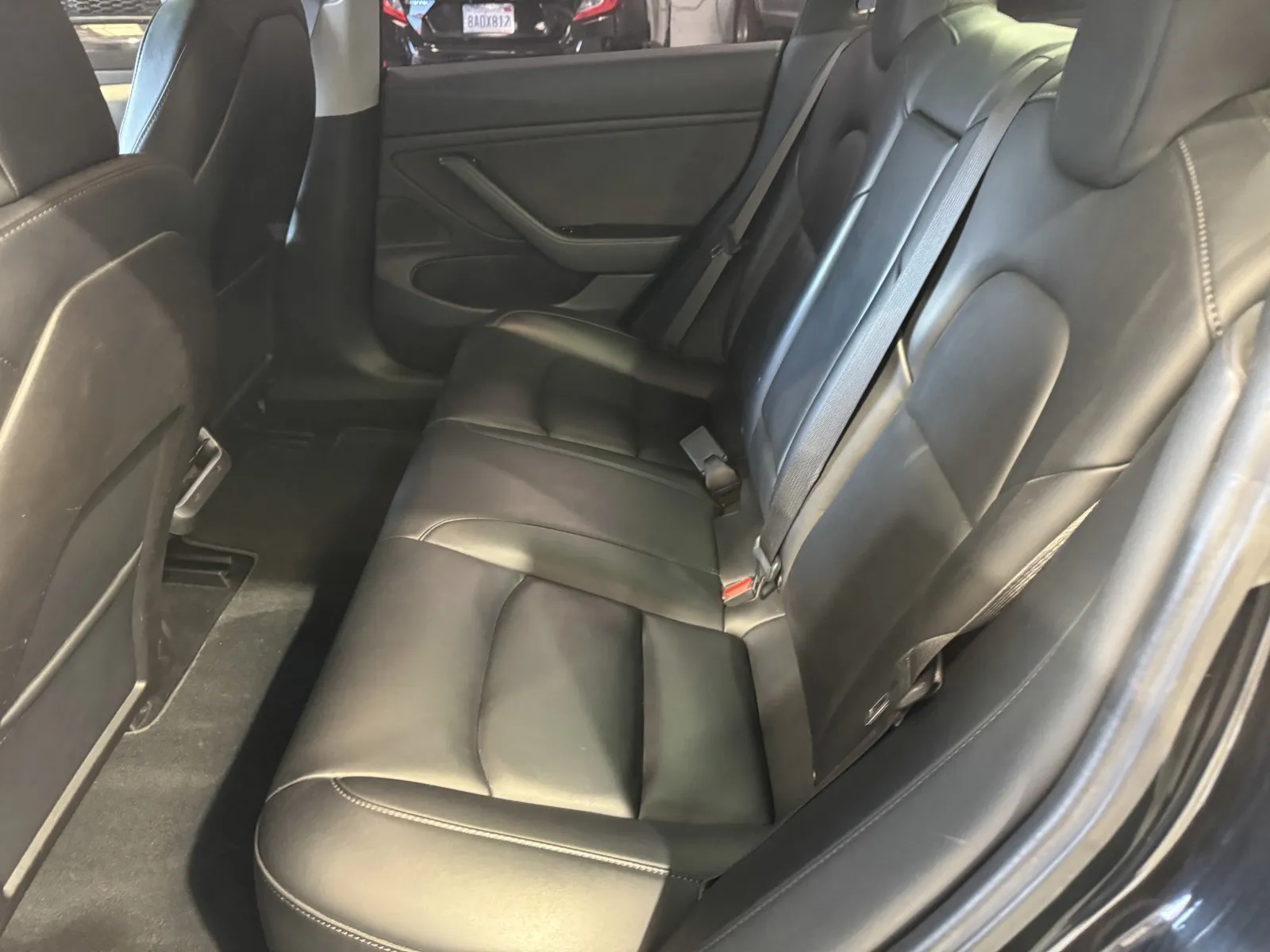 Tesla Model 3 photo 10