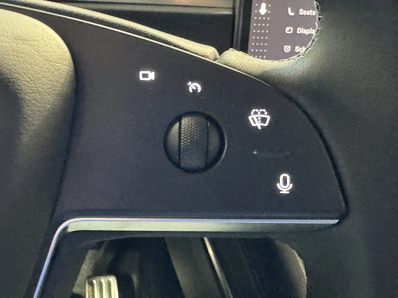 Tesla Model X photo 16
