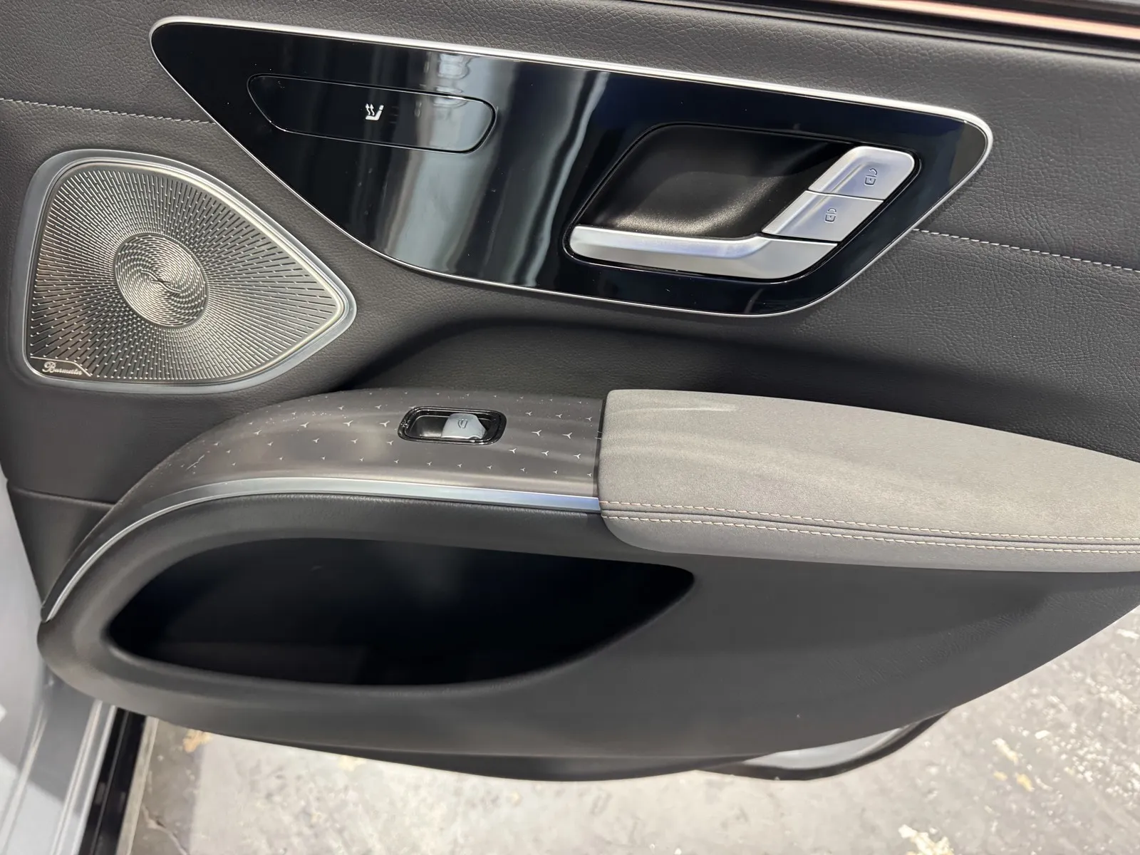 Mercedes-Benz EQS photo 10