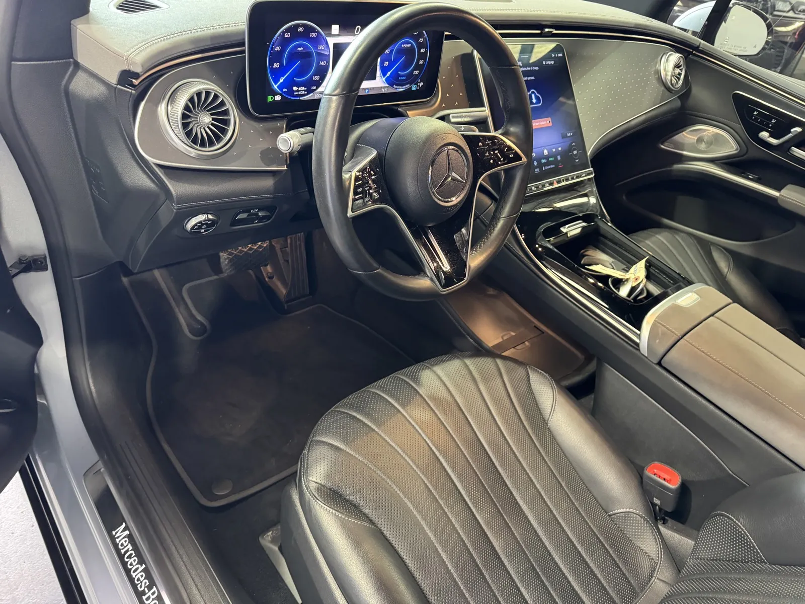 Mercedes-Benz EQS photo 13