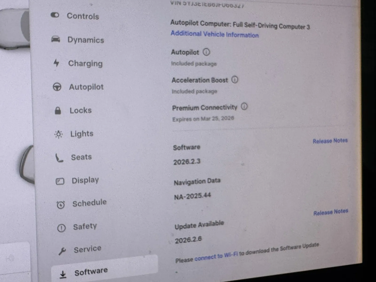 Tesla Model 3 photo 18