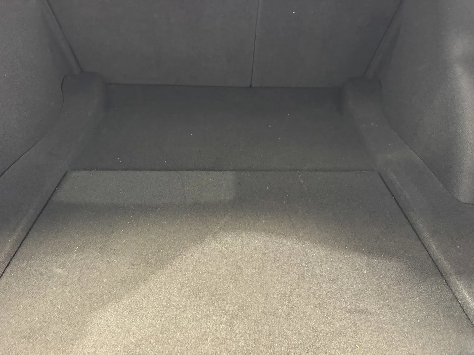 Tesla Model 3 photo 10