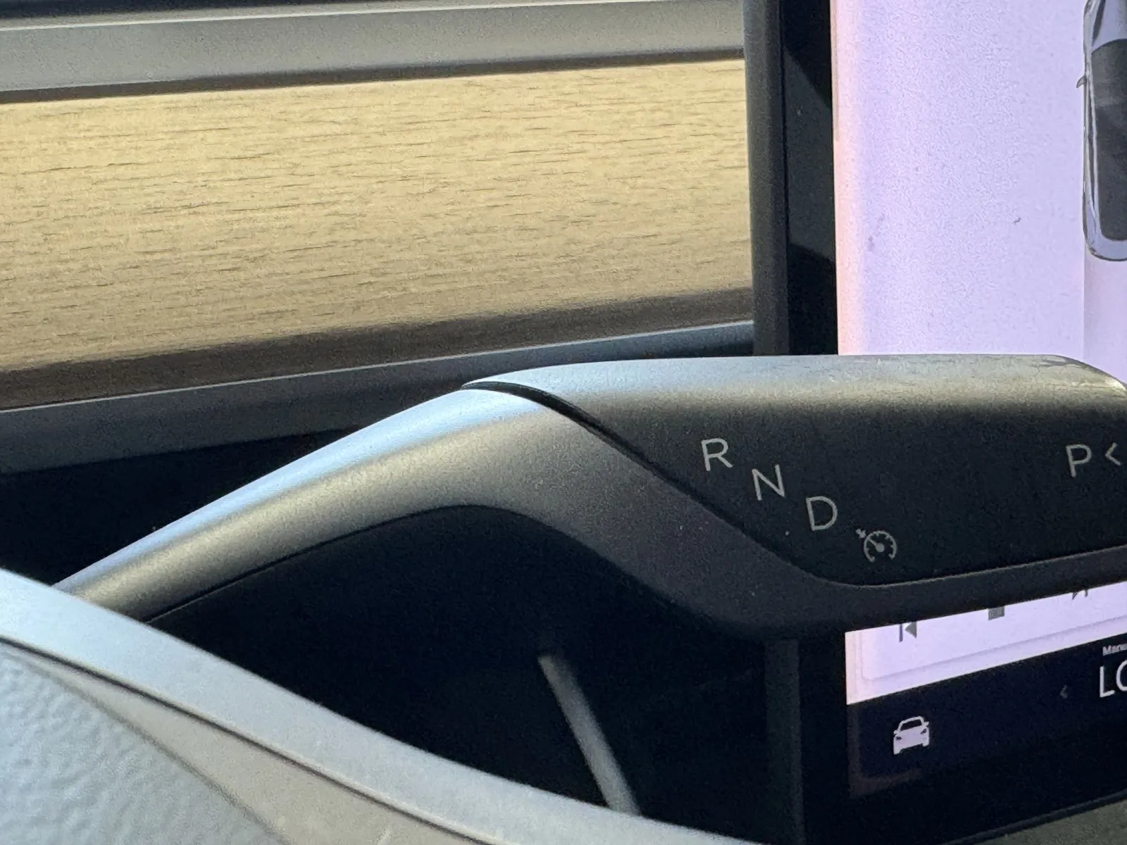 Tesla Model 3 photo 21