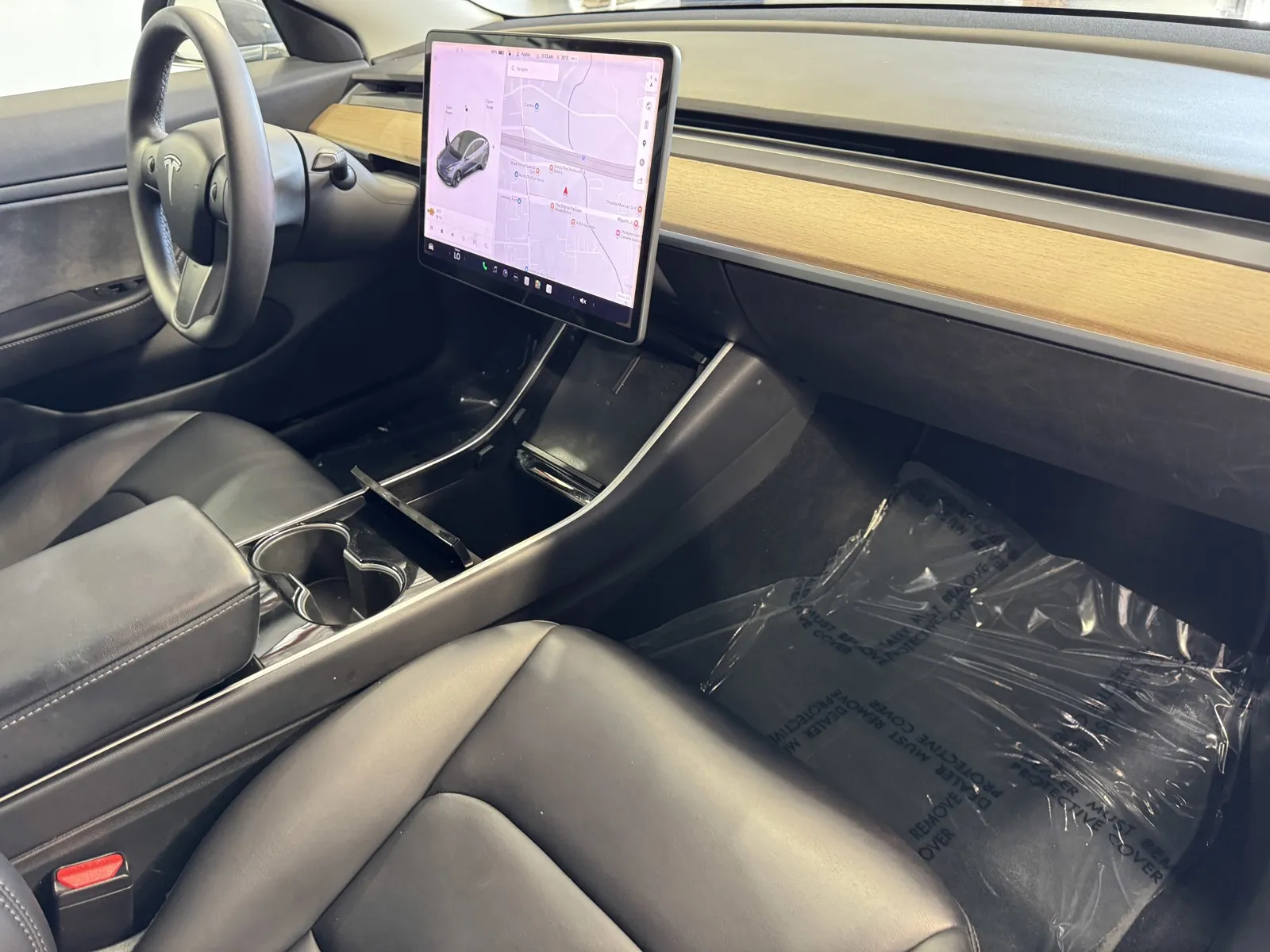 Tesla Model 3 photo 6