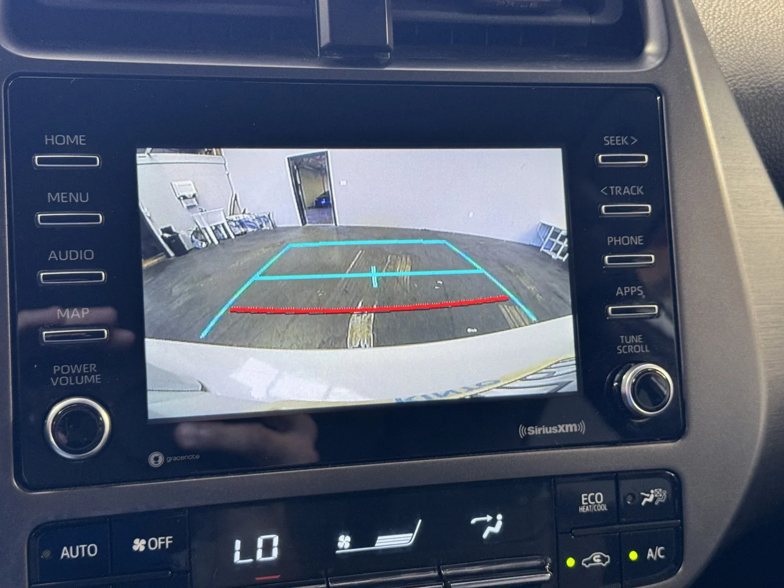 Toyota Prius photo 15