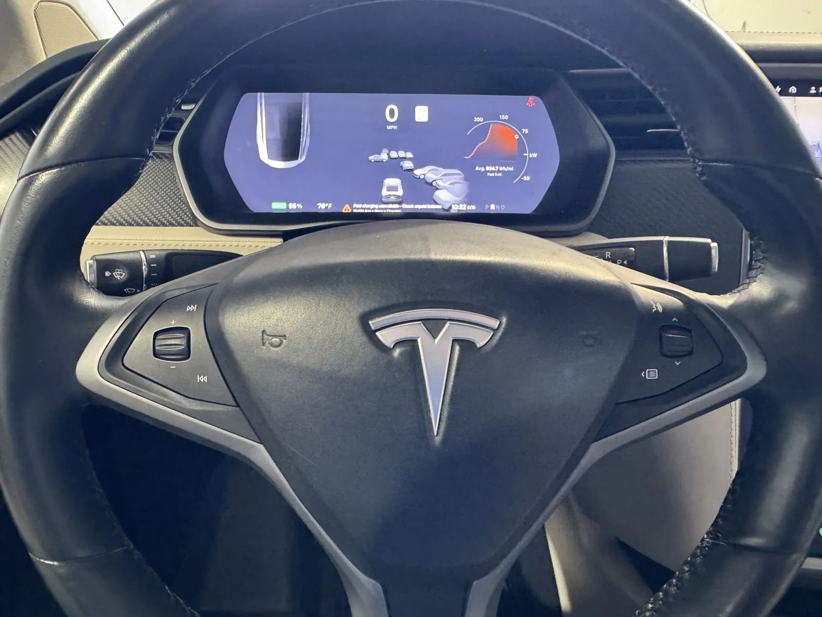 Tesla Model X photo 23