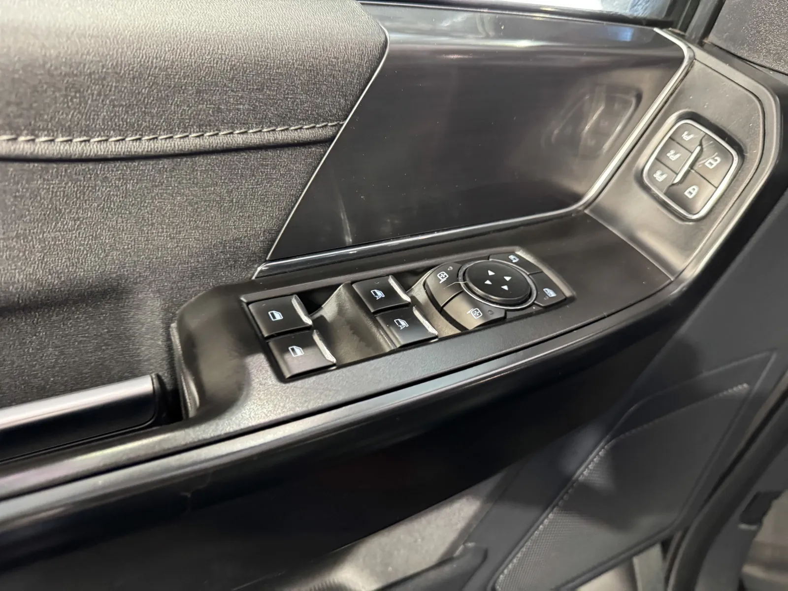 Ford F-150 photo 16