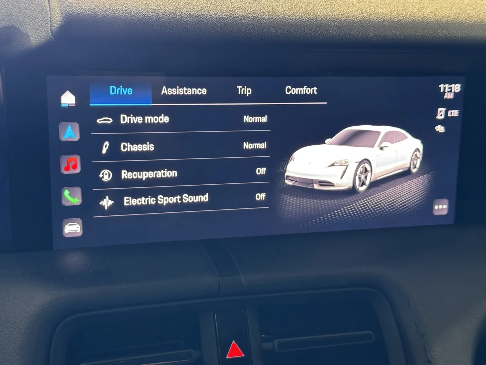 Porsche Taycan photo 15