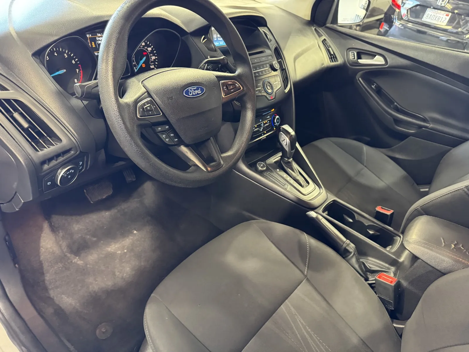 Ford Focus photo 11