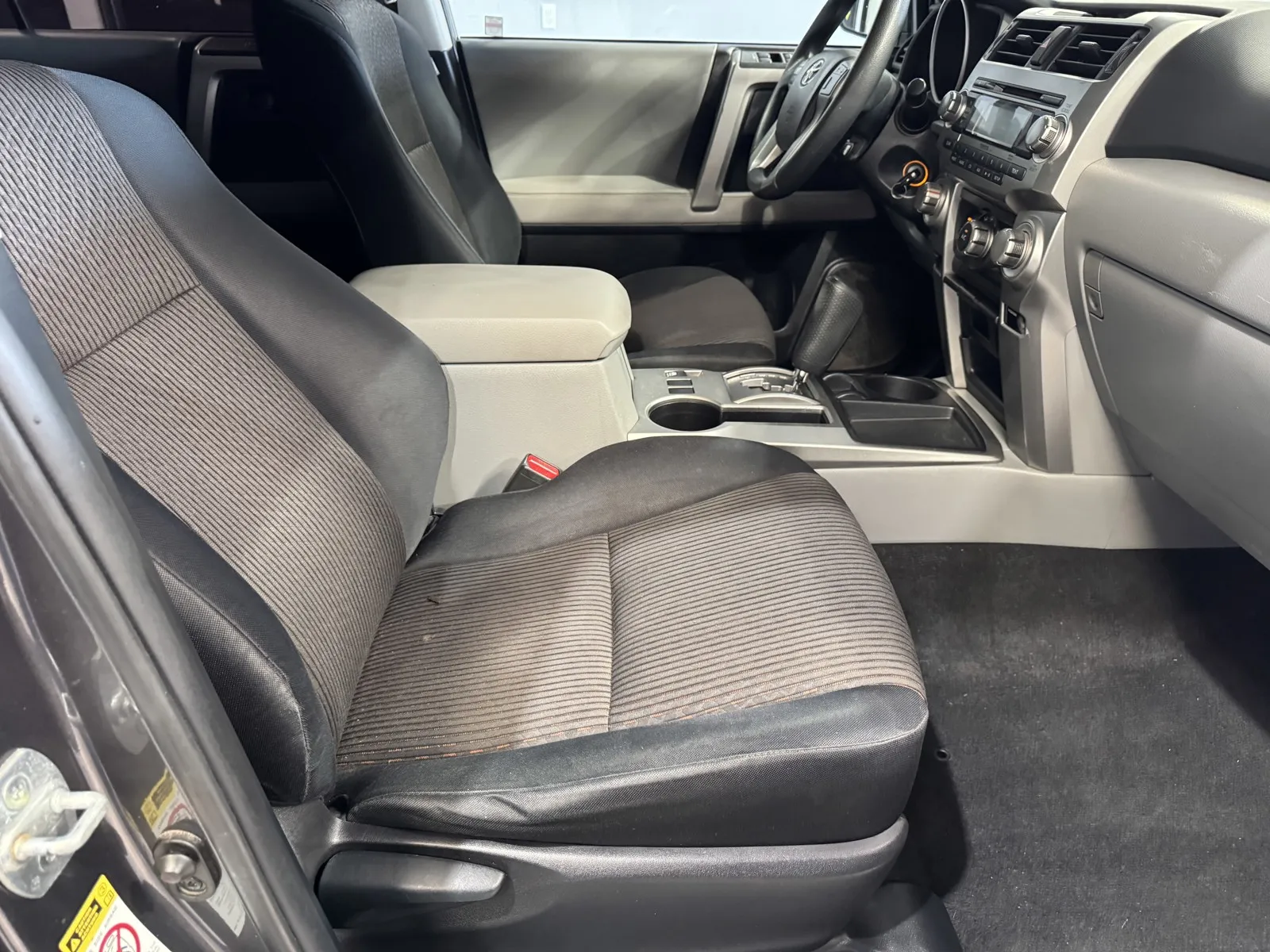 Toyota 4Runner photo 6