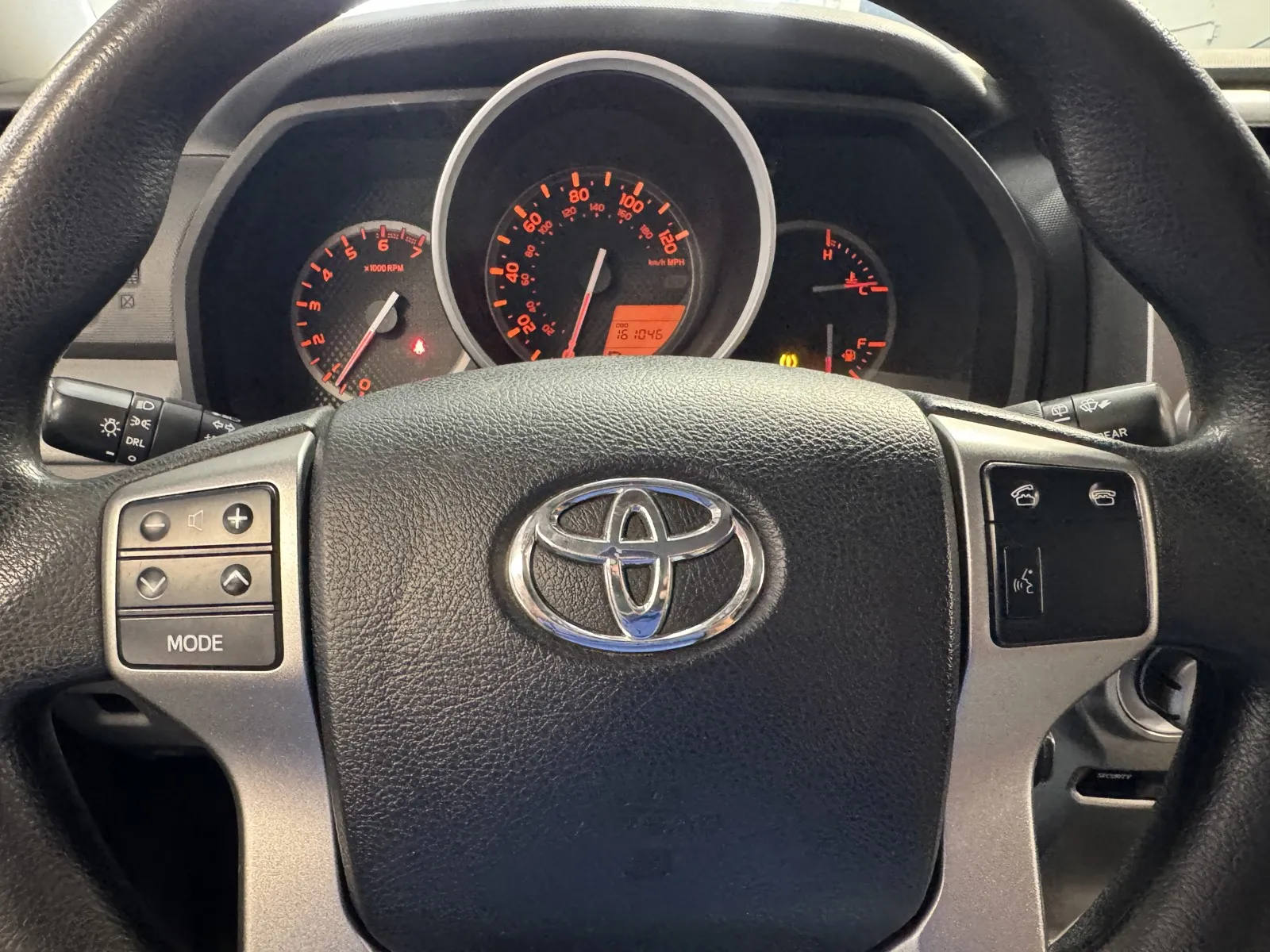 Toyota 4Runner photo 21
