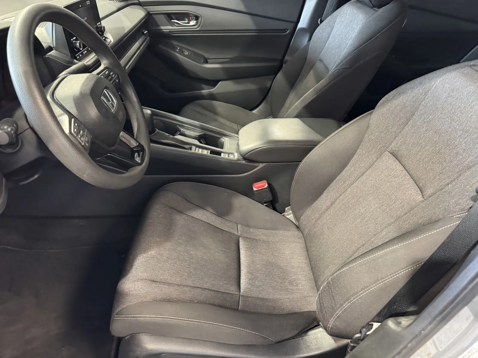 Honda Accord photo 13