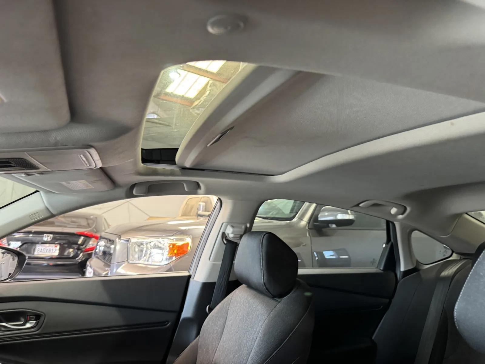 Honda Accord photo 14