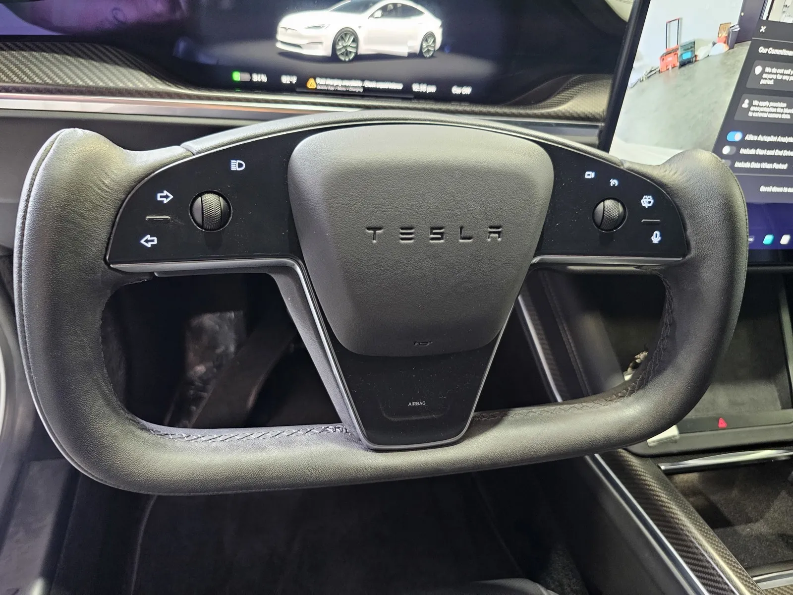 Tesla Model S photo 14