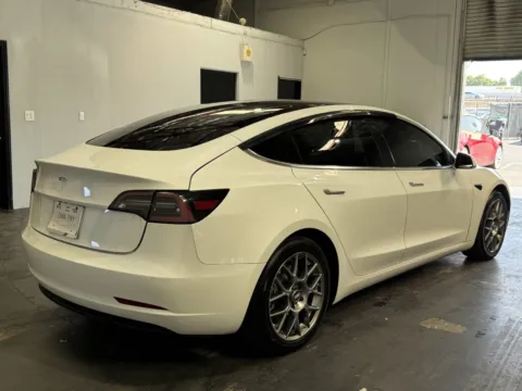 More photos of 2018 Tesla Model 3 at Premium Autos - Norco, CA