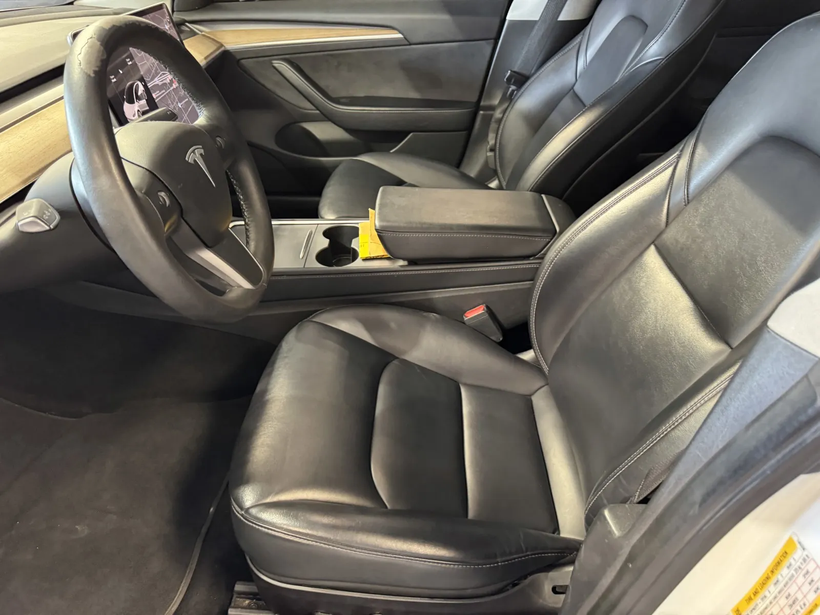 Tesla Model 3 photo 13