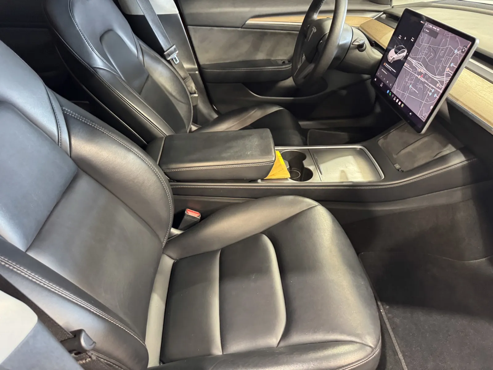Tesla Model 3 photo 6