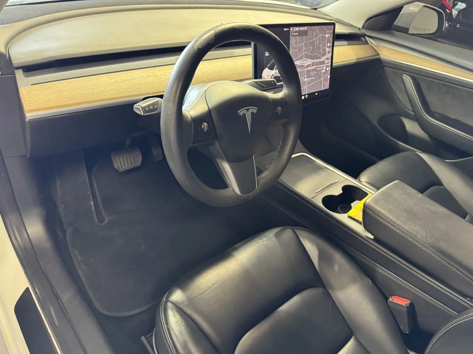 Tesla Model 3 photo 12