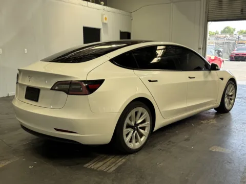 More photos of 2022 Tesla Model 3 at Premium Autos - Norco, CA
