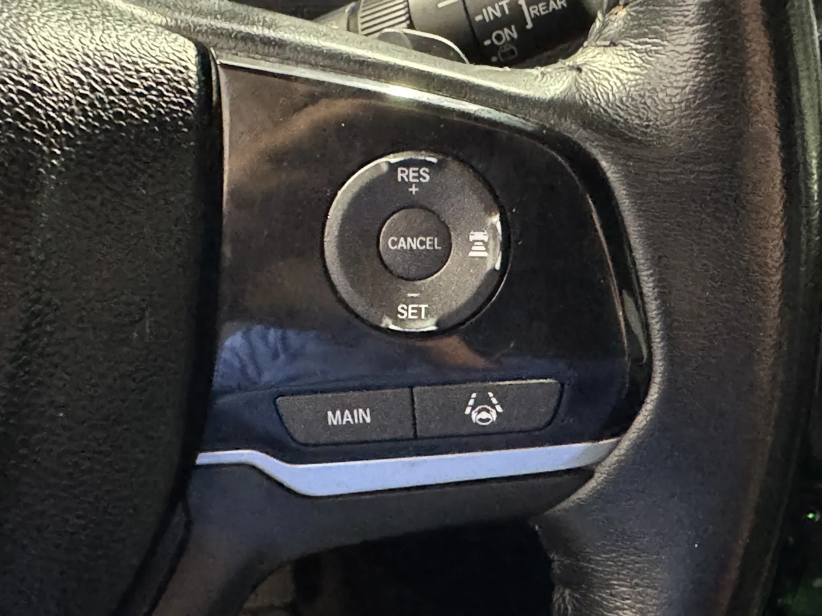 Honda Passport photo 19