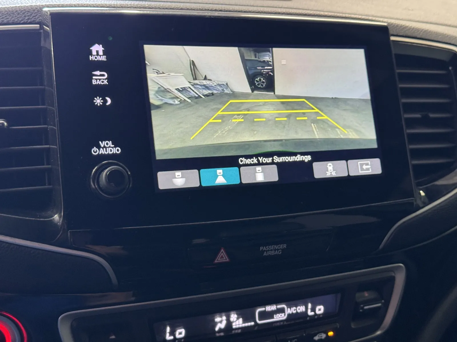 Honda Passport photo 16