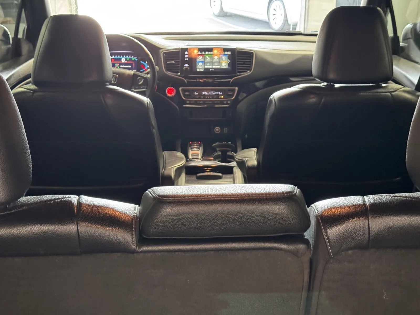 Honda Passport photo 9