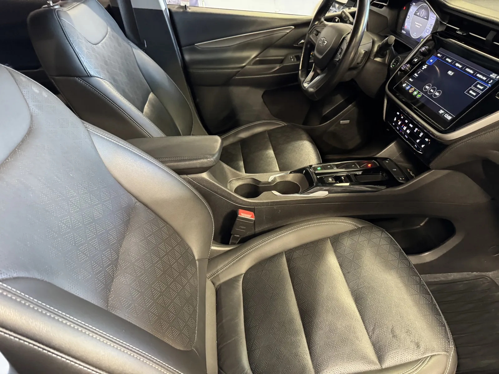 Chevrolet Bolt EV photo 6