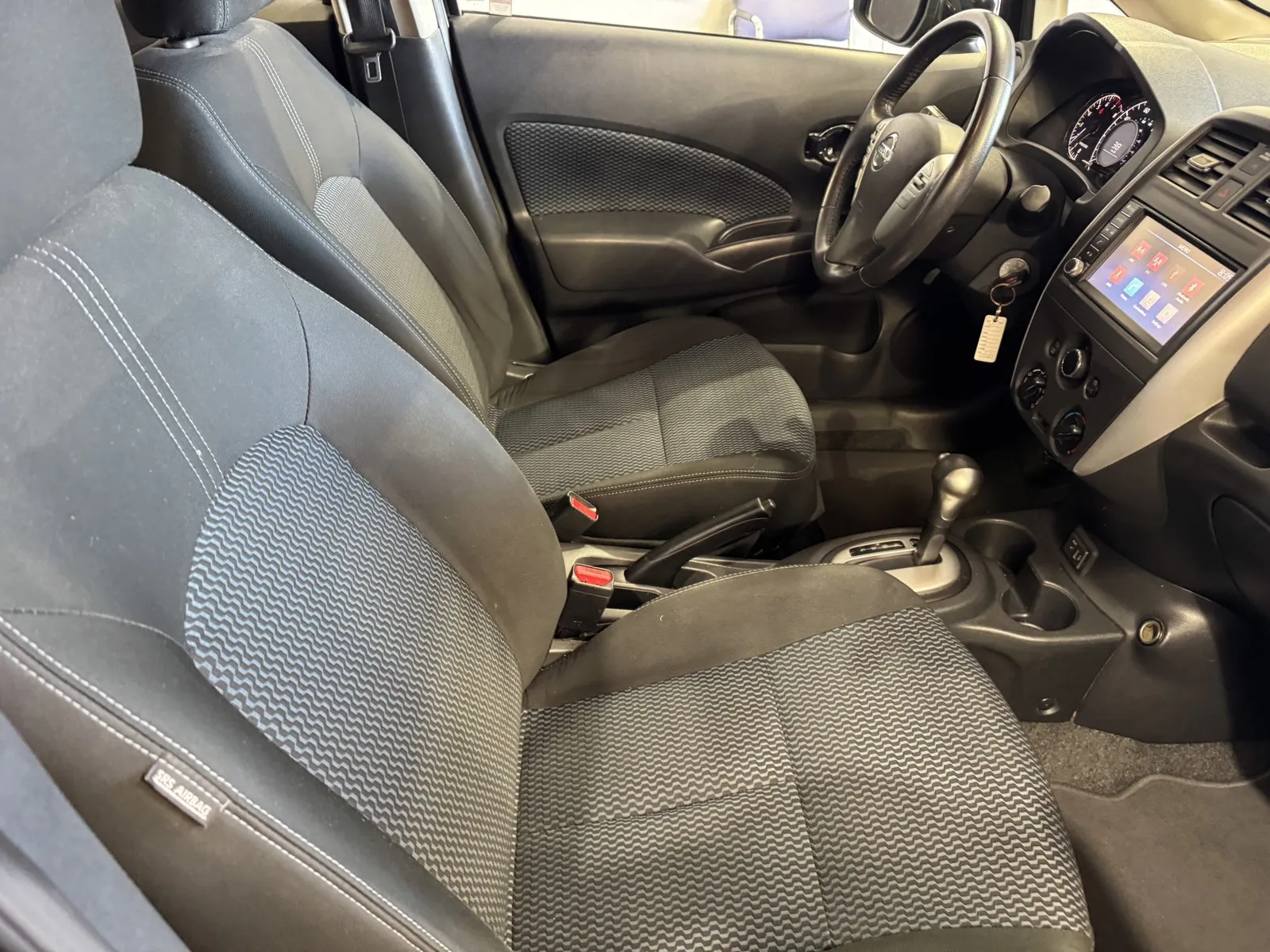 Nissan Versa Note photo 6