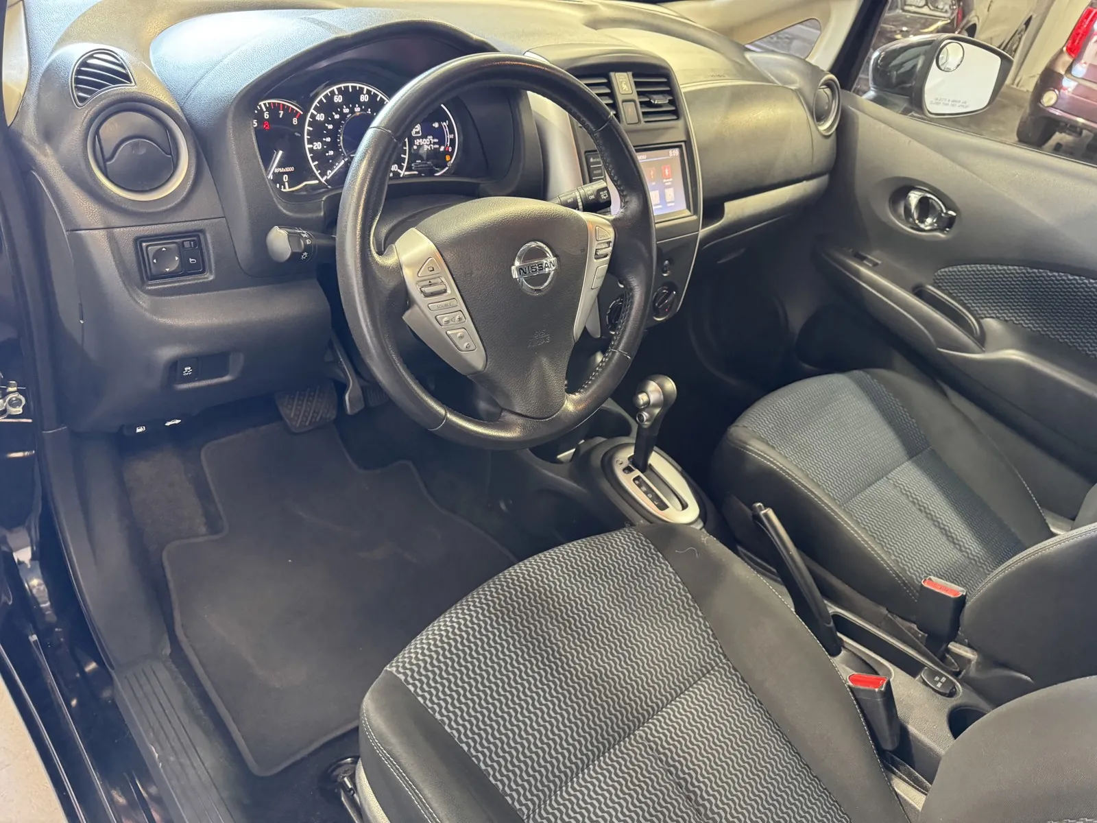 Nissan Versa Note photo 11