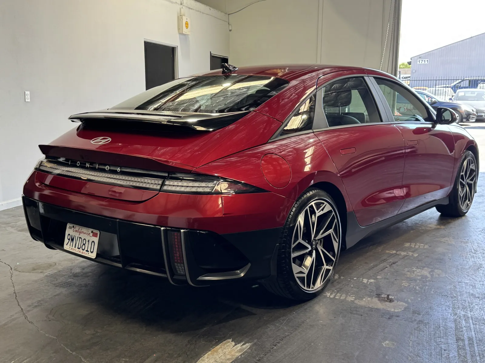 Hyundai Ioniq 6 photo 4