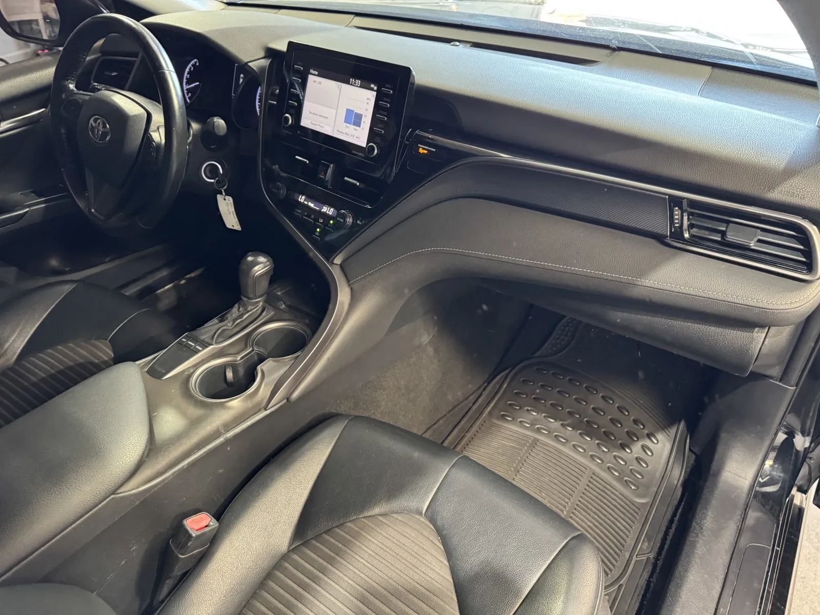 Toyota Camry photo 5