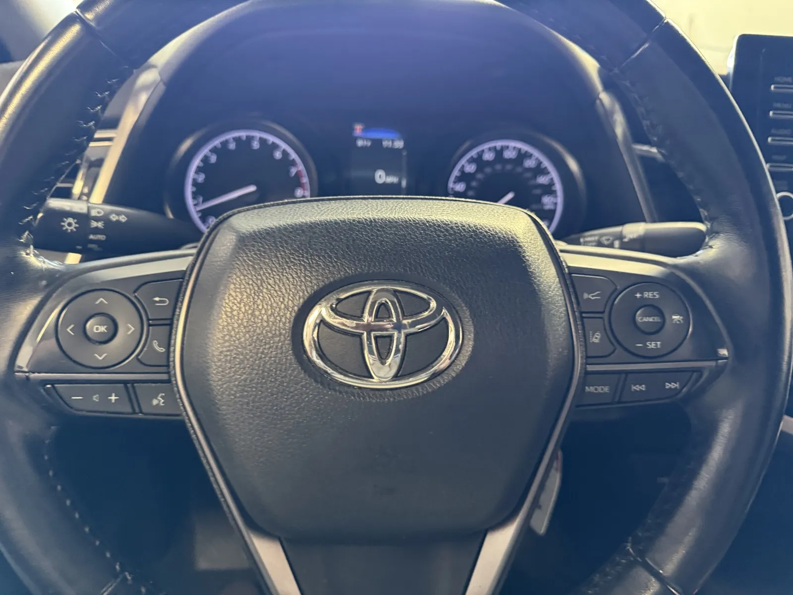 Toyota Camry photo 19