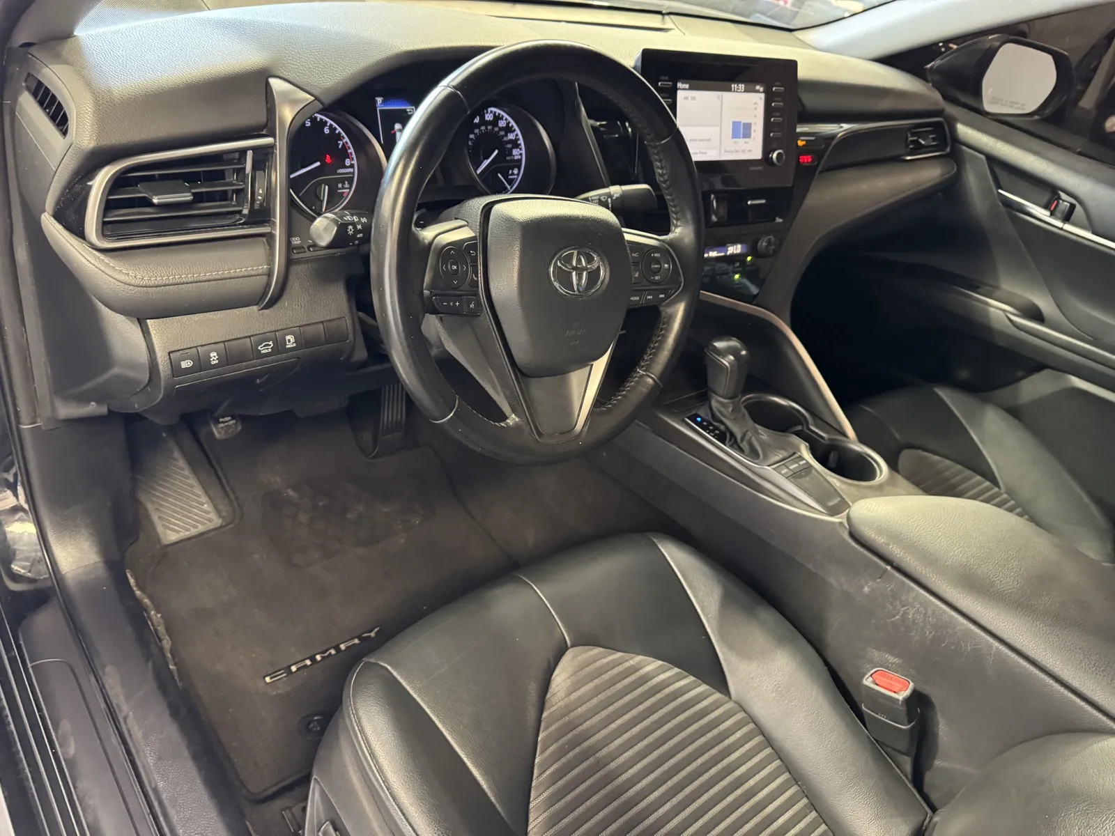 Toyota Camry photo 11