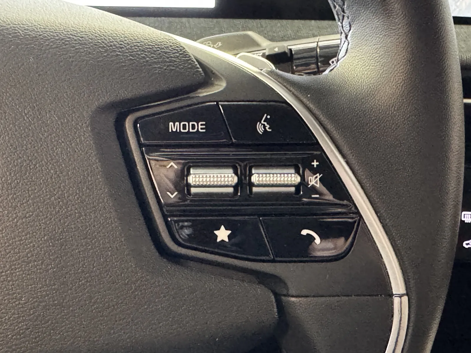 Kia EV6 photo 21