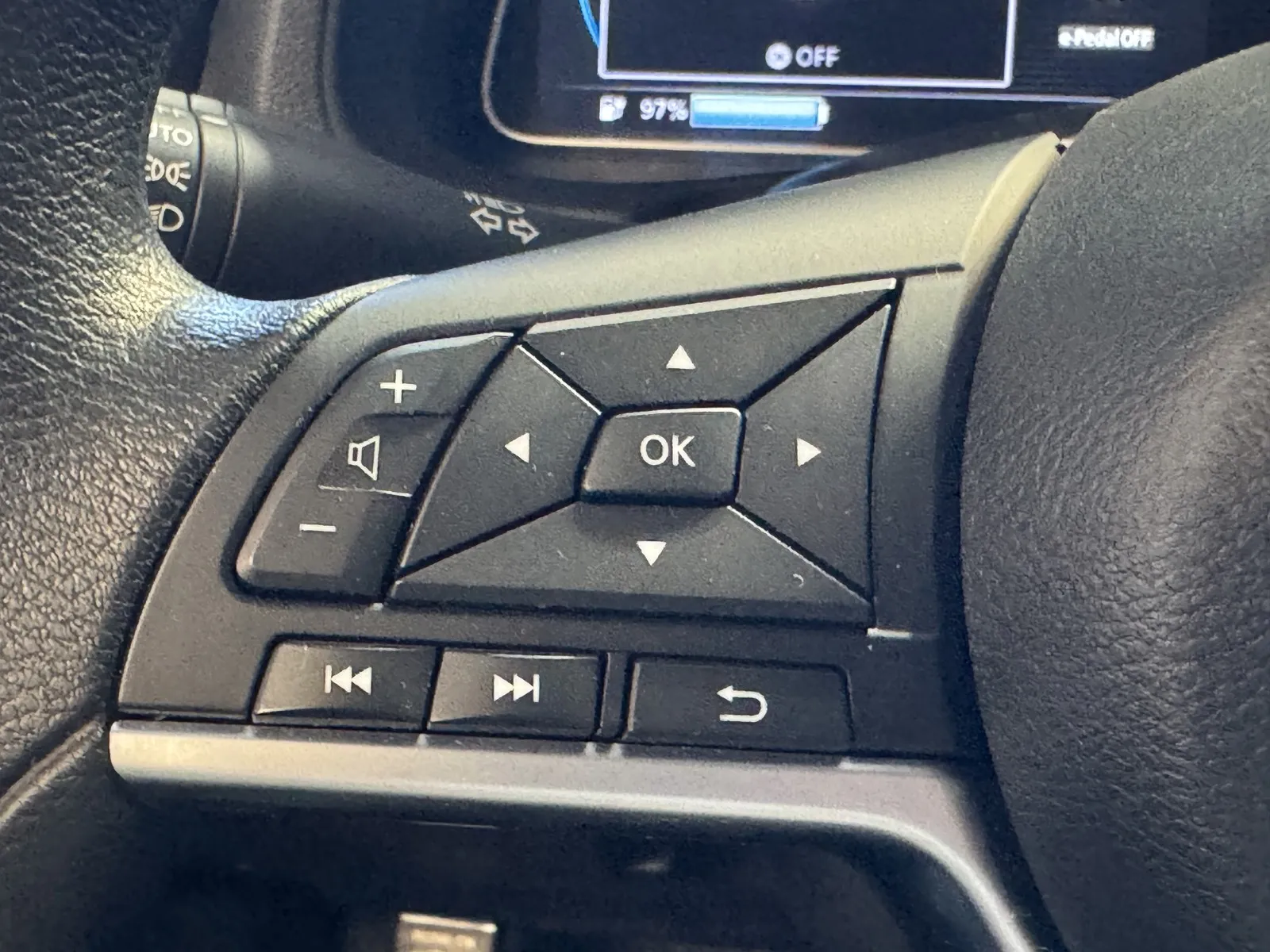 Nissan Leaf photo 19