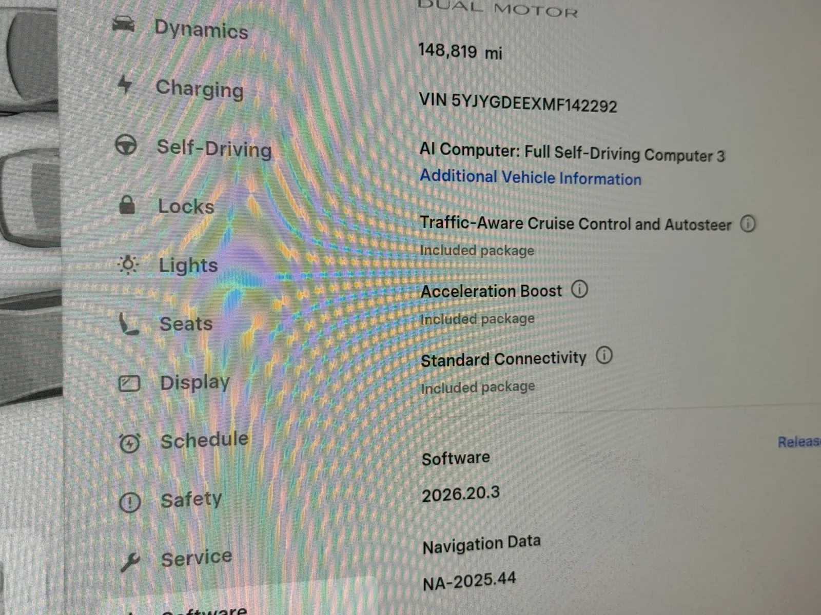 Tesla Model Y photo 16