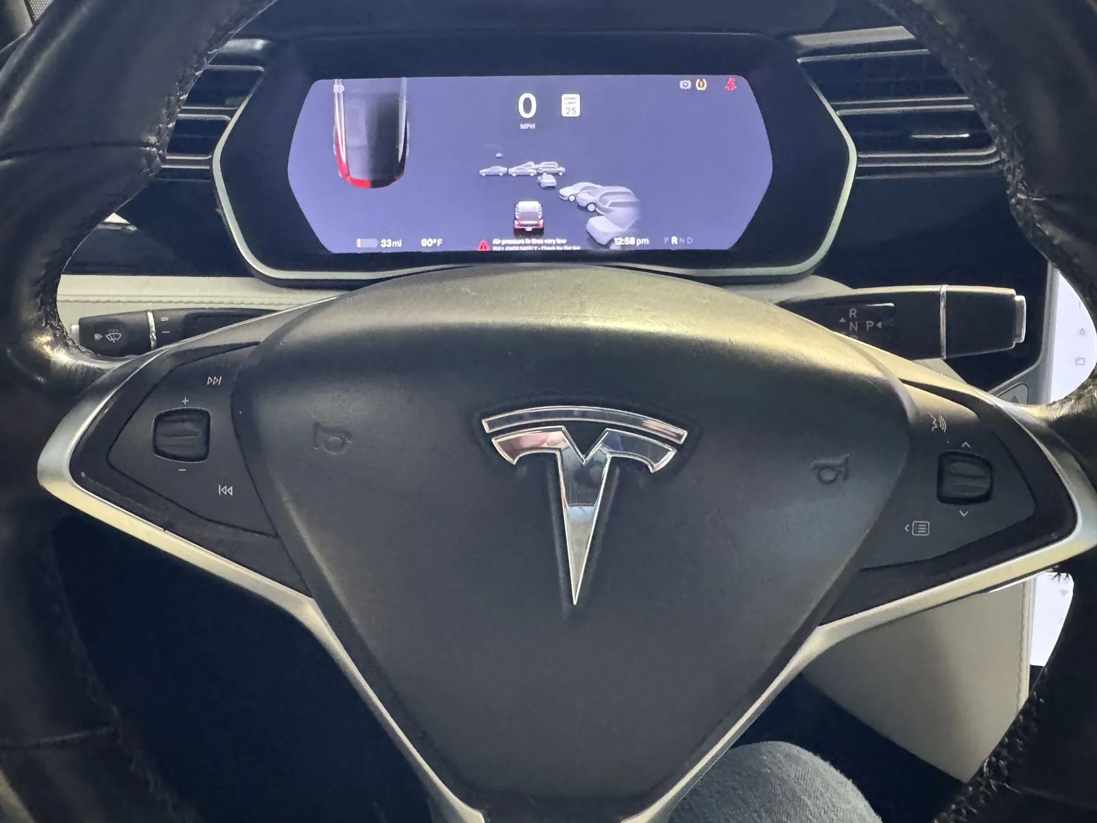 Tesla Model X photo 18
