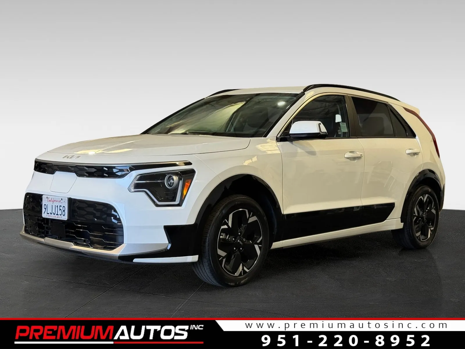 White 2023 Kia Niro EV Wind for sale in Norco, CA