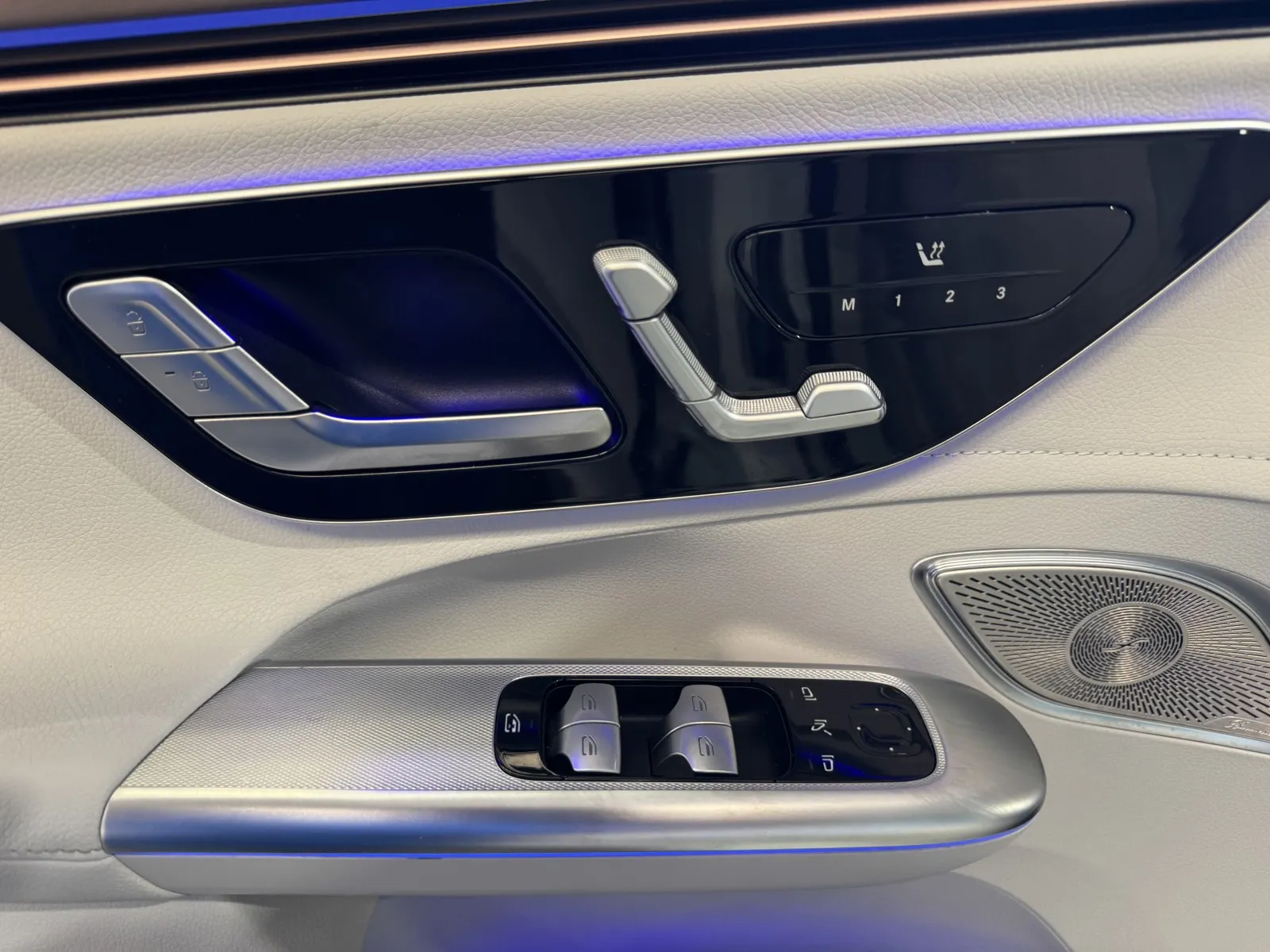 Mercedes-Benz EQE photo 19
