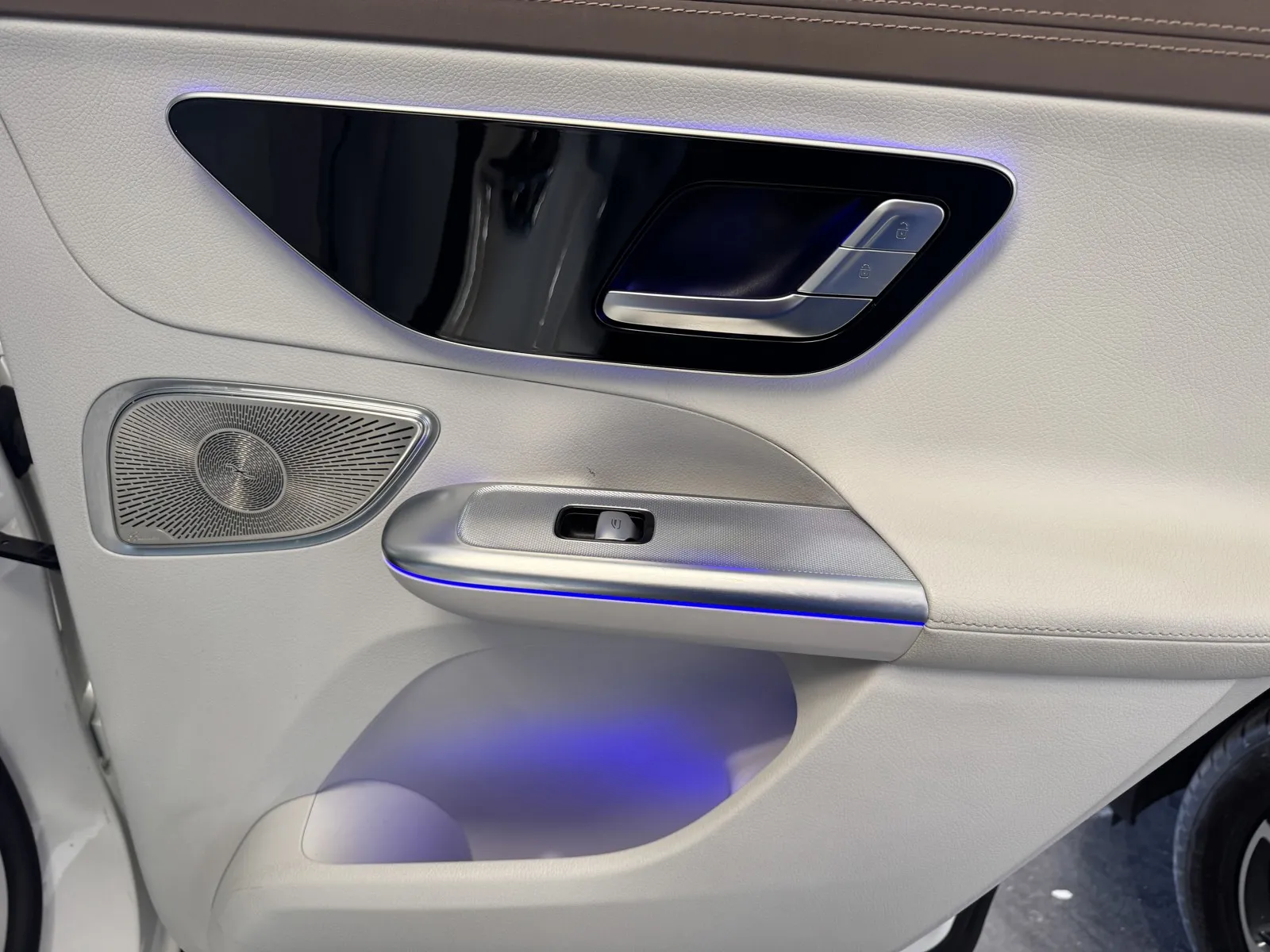 Mercedes-Benz EQE photo 10