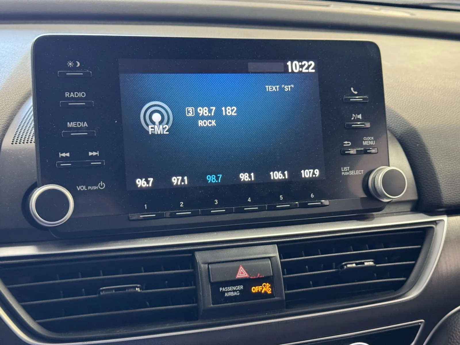 Honda Accord photo 14