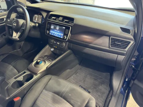 More photos of 2025 Nissan LEAF S at Premium Autos - Norco, CA