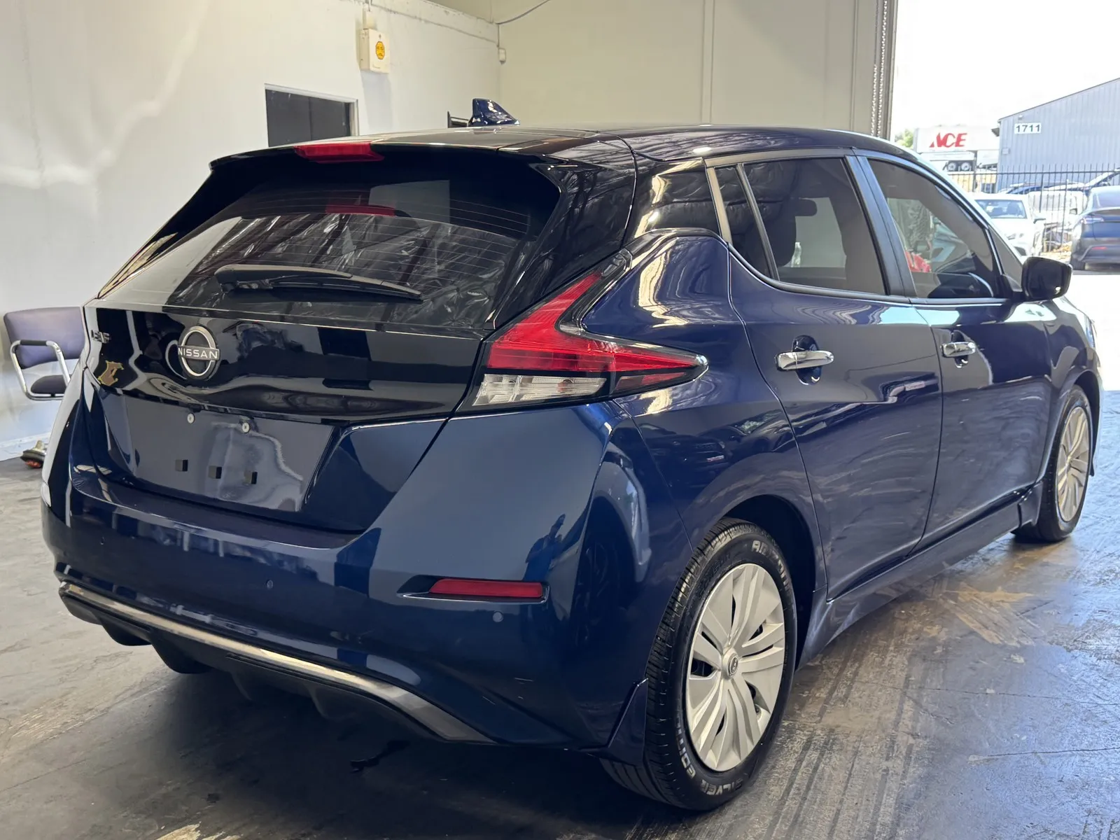 Nissan Leaf photo 4